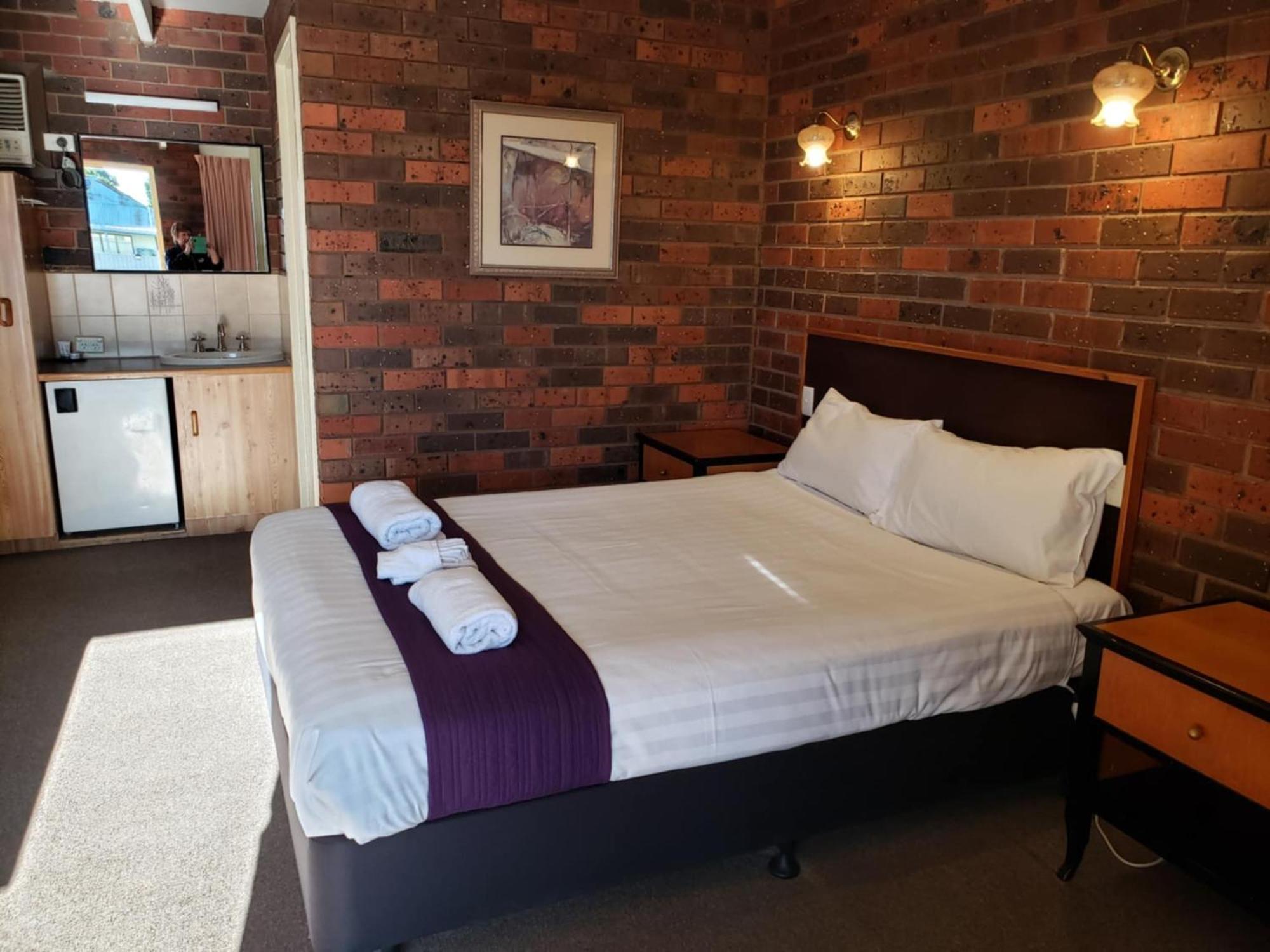 Balranald Motor Inn חדר תמונה