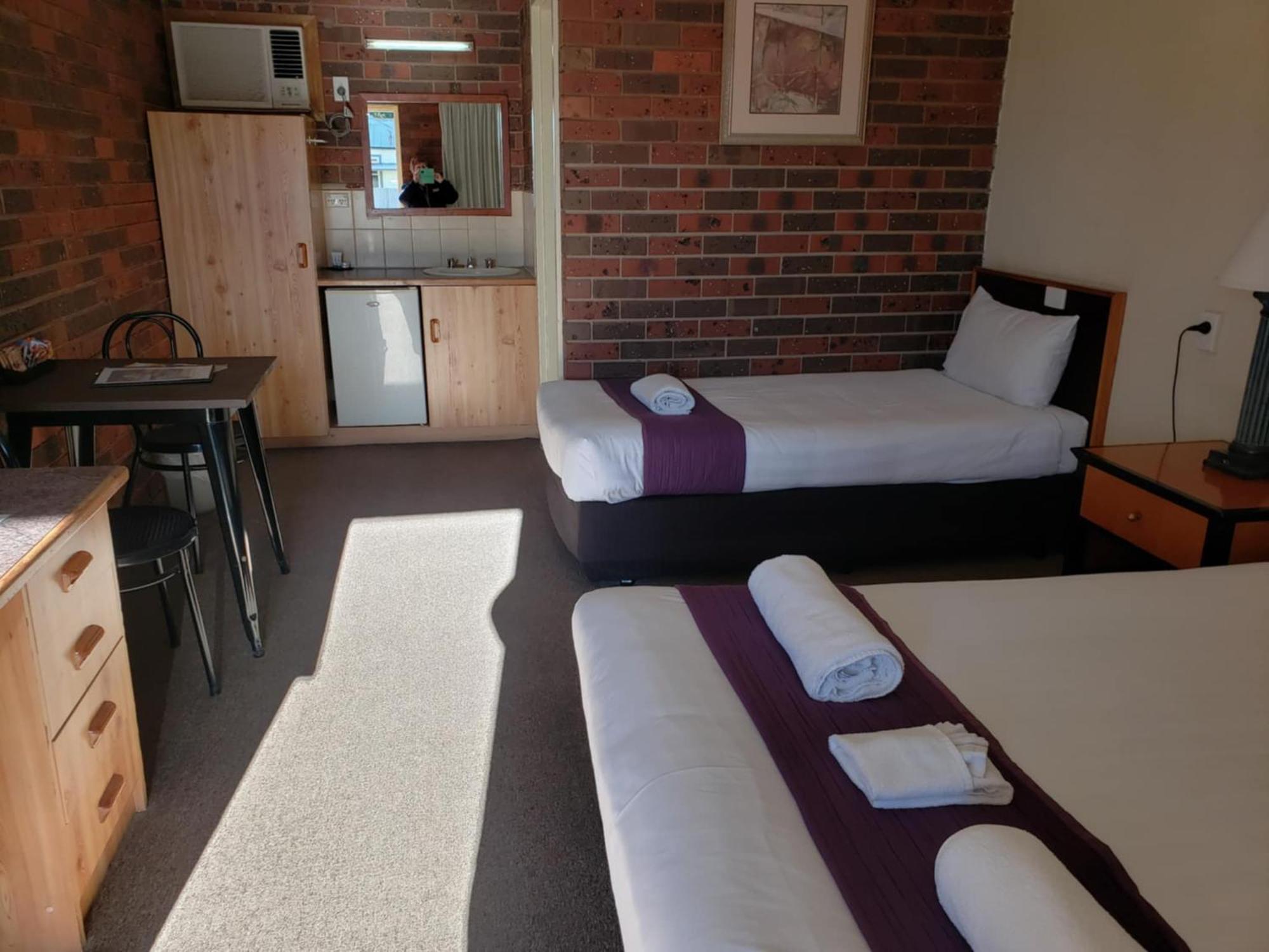 Balranald Motor Inn חדר תמונה