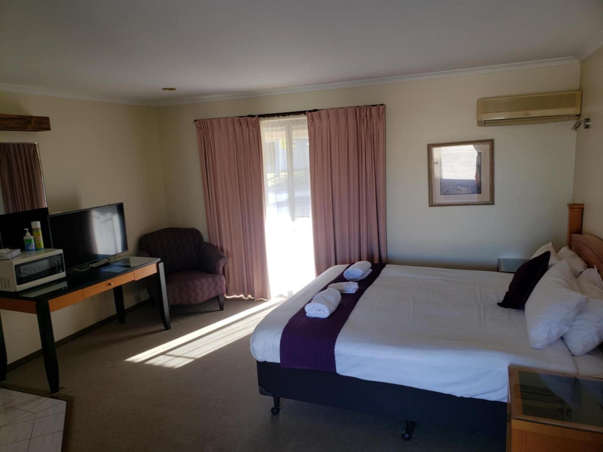 Balranald Motor Inn חדר תמונה