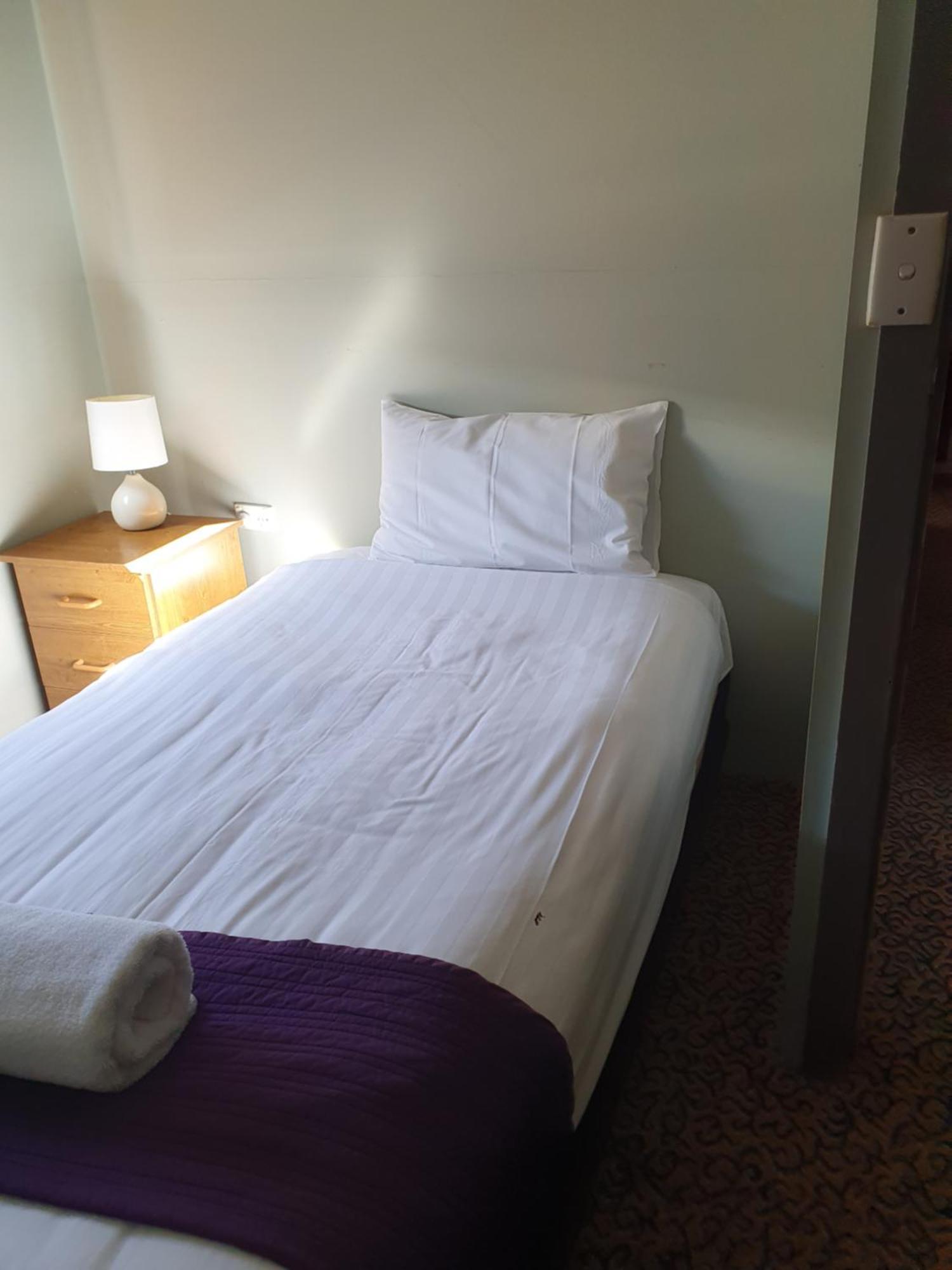 Balranald Motor Inn חדר תמונה
